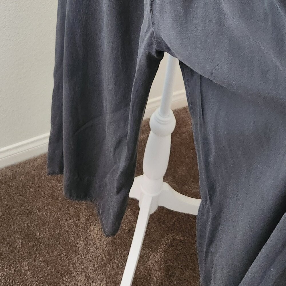 Dark Gray Botique Style Crop Jumpsuit Size Medium - image 7